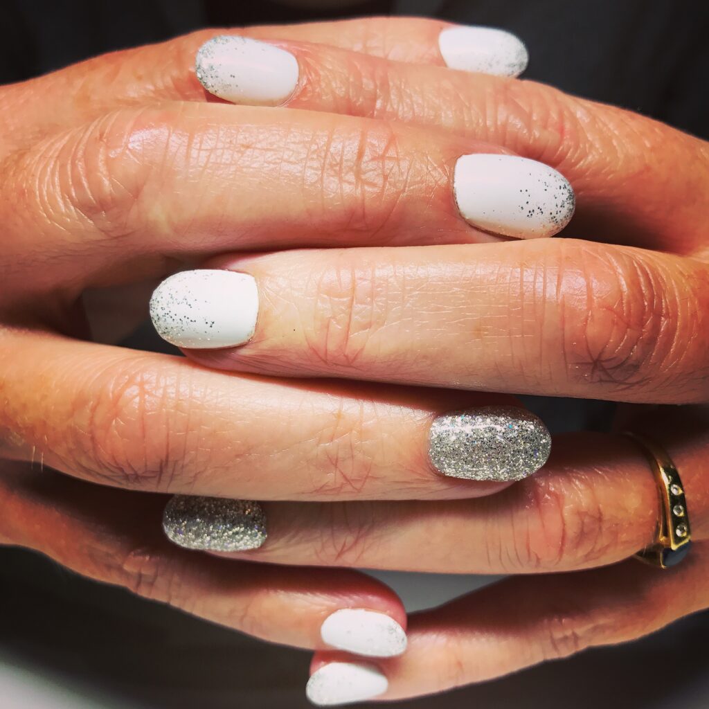 Lova Nail System
