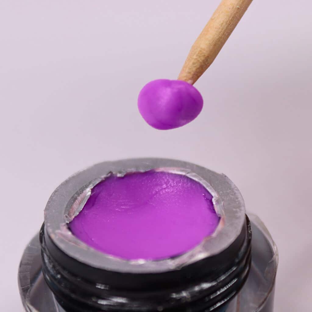 plastiline purple