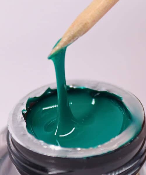 Spider gel emerald