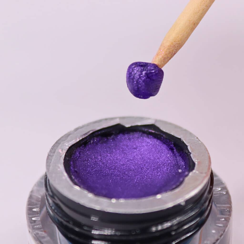 plastiline purple metal