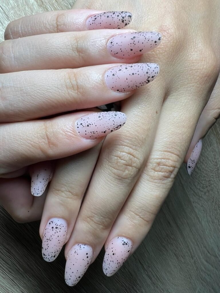Lova Nail System